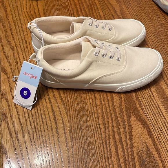 Cat & Jack Other - Cat & Jack Slip on sneakers off-white/Tyler